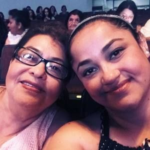 Meet your Posher, Candida